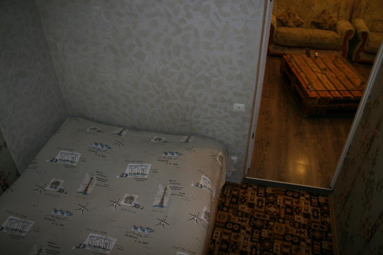 Guest House Nima Боржоми Екстериор снимка